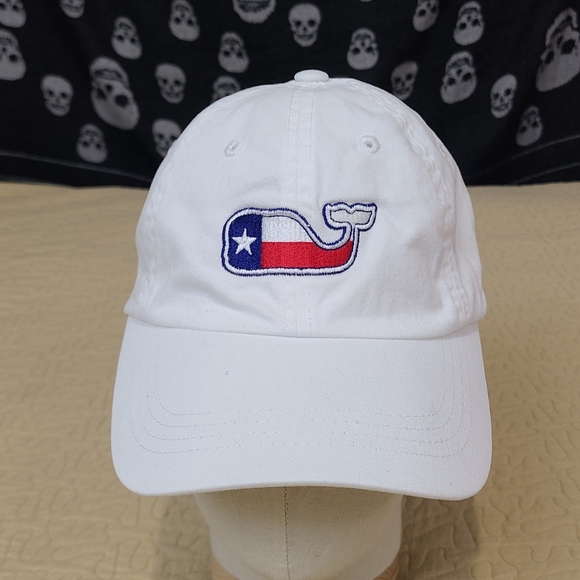 Vineyard Vines Other - Vineyard Vines Texas flag embroidered whale logo strapback hat
